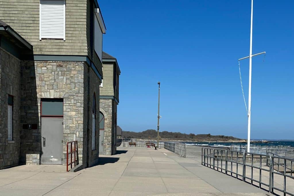 The boardwalk and bathroom area at Scarborough Beach State Park.